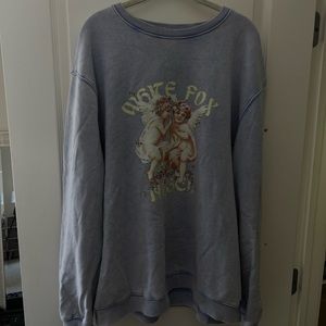 WHITE FOX BOUTIQUE CREWNECK👼🏼